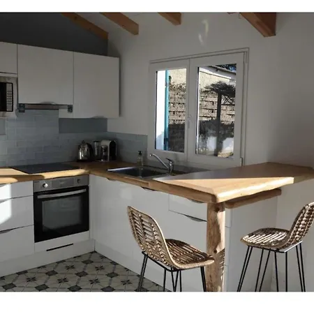 Leora - Climatisee, Parking, 6 Personnes אגדה
